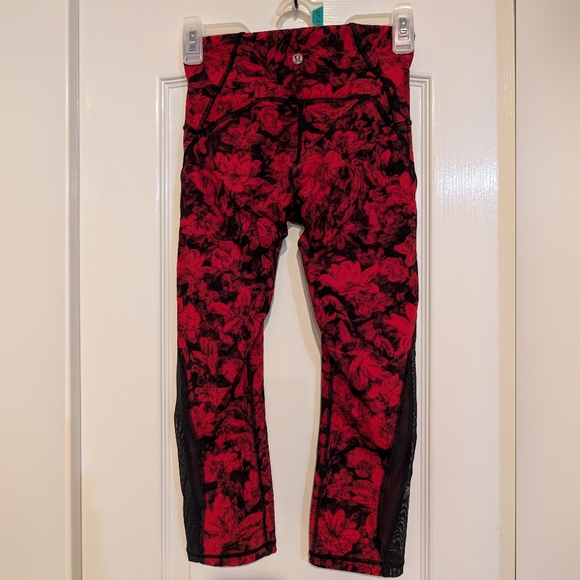 Athletic Leggings Capris By Lululemon - Picture 2 of 5